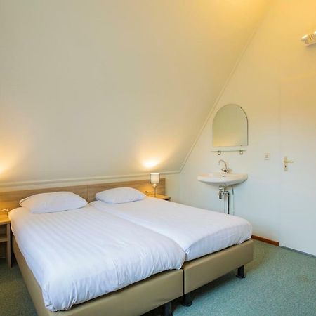 ホテルLandal Hunerwold State Wateren エクステリア 写真