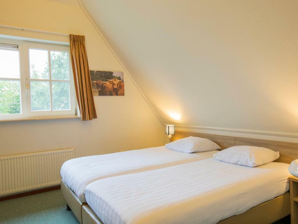 ホテルLandal Hunerwold State Wateren エクステリア 写真