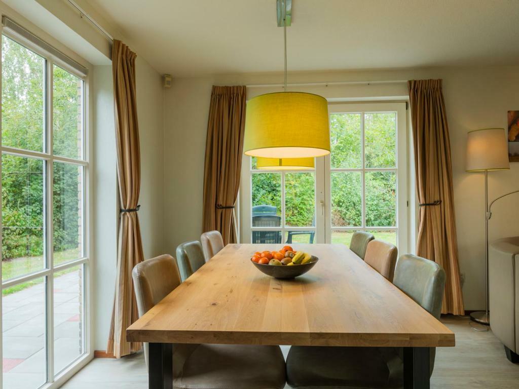 ホテルLandal Hunerwold State Wateren エクステリア 写真